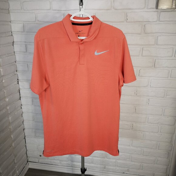 Nike Other - Nike Aeroreact Men's Size Medium Salmon Short Sleeves Polo Shirt